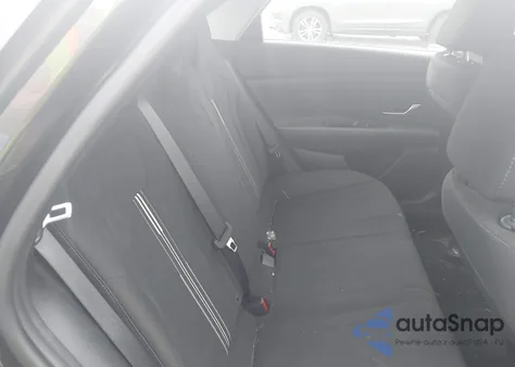 2022 Hyundai Elantra Sel z USA, uszkodzony, nr VIN 5NPLS4AG4NH066555